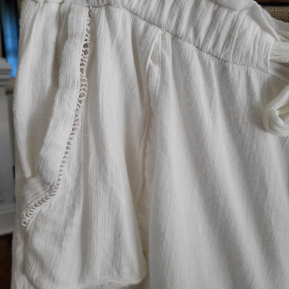 Soft Surroundings Cream Rayon-Cotton Blend Garment - Picture 8 of 9